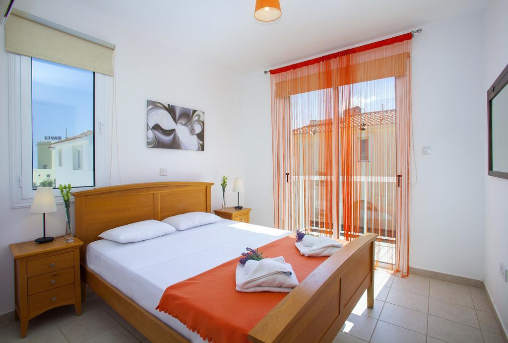 פרוטאראס Villa Clematis מראה חיצוני תמונה