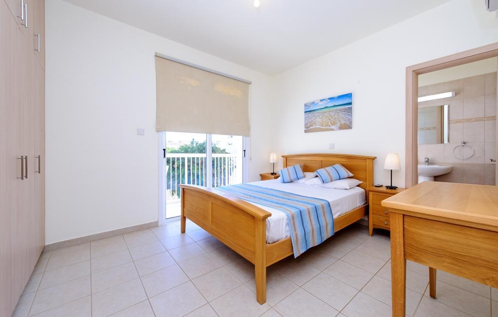 פרוטאראס Villa Clematis מראה חיצוני תמונה